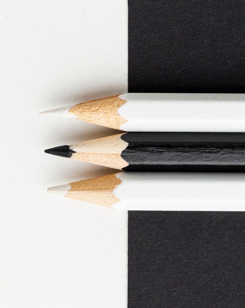 jamn-portfolio-black-white-pencils-p-800